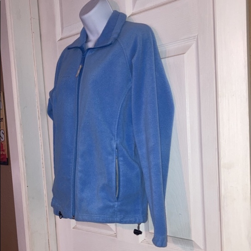 Columbia light blue zip up jacket